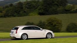 Cadillac CTS-V Sport Wagon - prawy bok
