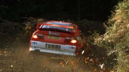 Groźny jak diabli, szybki jak błyskawica. Rajdowy potwór. Zwycięzca. - Mitsubishi Lancer Evolution