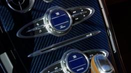Bugatti Veyron Grand Sport Vitesse Special Edition - konsola środkowa