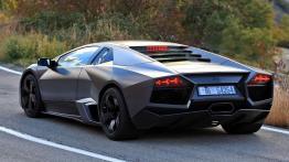 Lamborghini Reventon - widok z tyłu