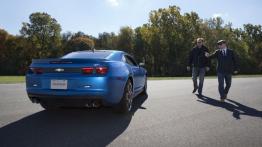 Chevrolet Camaro Hot Wheels Edition - widok z tyłu