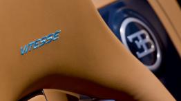 Bugatti Veyron Grand Sport Vitesse Special Edition - zagłówek na fotelu pasażera, widok z przodu