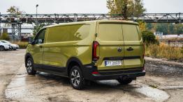 Volkswagen Transporter T7 PanAmericana TDI 4MOTION - widok z ty³u