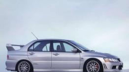 Groźny jak diabli, szybki jak błyskawica. Rajdowy potwór. Zwycięzca. - Mitsubishi Lancer Evolution