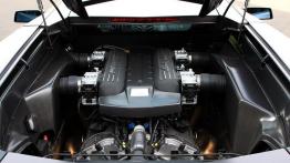 Lamborghini Reventon - silnik z tyłu