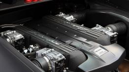 Lamborghini Reventon - silnik z tyłu