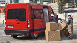 Opel Movano B Furgon - widok z tyłu