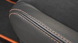 Subaru Impreza WRX STI Special Edition - fotel kierowcy, widok z przodu