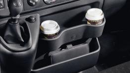 Opel Movano B Furgon - uchwyty na kubki