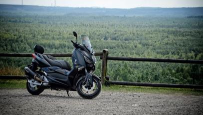 #Yamaha #XMaxIronMax