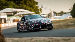 Zamaskowana Toyota Supra w Goodwood