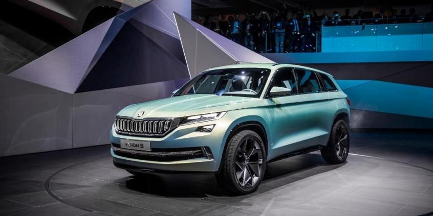 Skoda zapowiada hybrydy i elektryczne modele