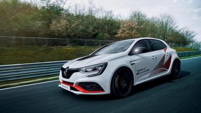 Renault Megane RS Trophy-R szybsze od Hondy Civic Type R. W sprzedaży pod koniec roku