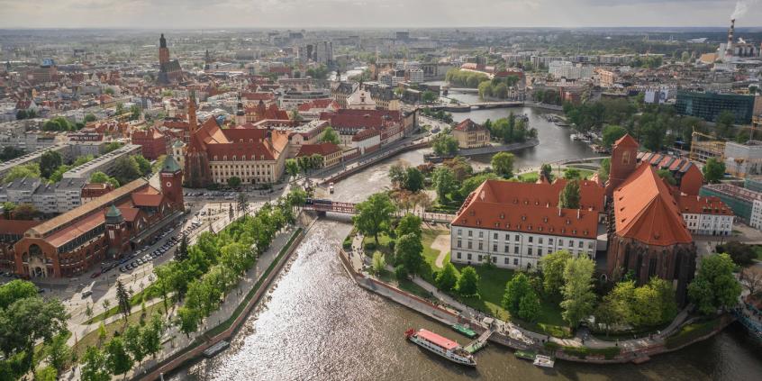 Koniec obaw kierowców? Wrocław przesuwa strefę czystego transportu do 2028 roku
