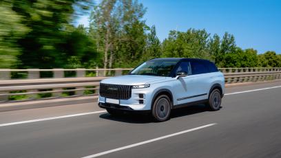 Chiński koncern Chery vs Toyota. Czy Jaecoo i Jetour zagrożą pozycji Toyoty w Polsce? 