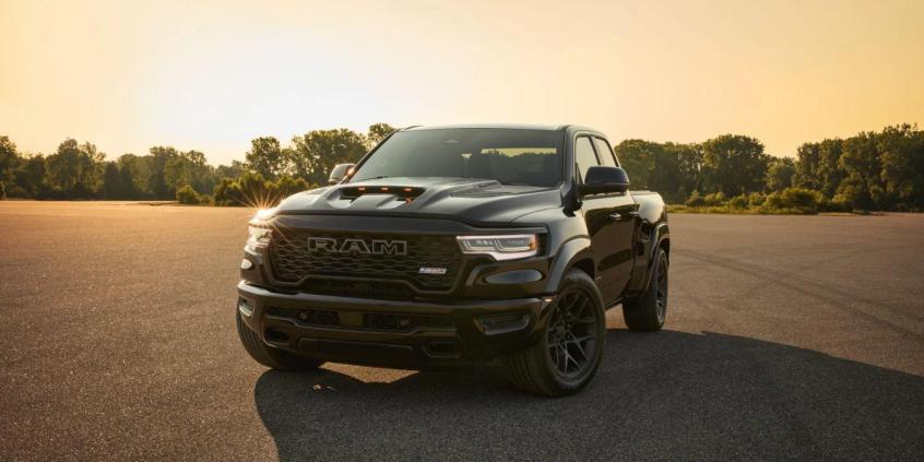 RAM 1500 Rumble Bee zniknął w 24 godziny. Na pickupy z V8 wciąż jest popyt