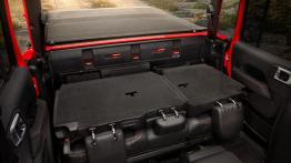 Jeep Gladiator - tylna kanapa