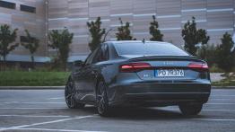 Audi S8 Plus - opanowany potwór