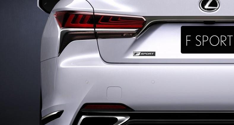 Światowy debiut Lexusa LS500 F Sport 