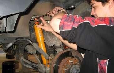 Uwaga na amortyzatory!