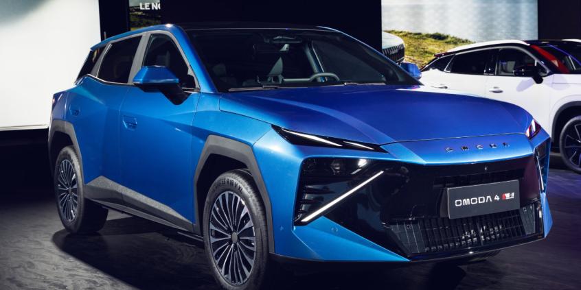 Omoda 4 rzuca wyzwanie Toyocie C-HR. Do Polski przyjedzie już wiosną