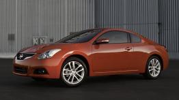 Nissan Altima Coupe - lewy bok