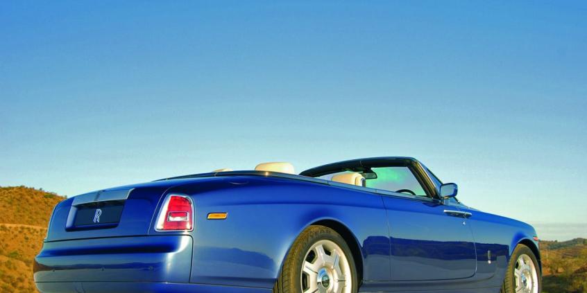  Rolls-Royce Phantom Drophead Coupe