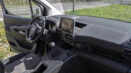 Opel Combo Life kontra Peugeot Rifter – starcie kombivanów!