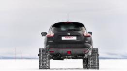 Nissan Juke Nismo RSnow - widok z tyłu