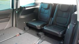 Seat Alhambra - uciekając od stereotypów