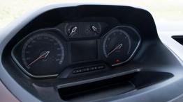 Opel Combo Life kontra Peugeot Rifter – starcie kombivanów!