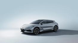 Denza Z9GT z technologią Flash Charging chce zawstydzić samochody spalinowe