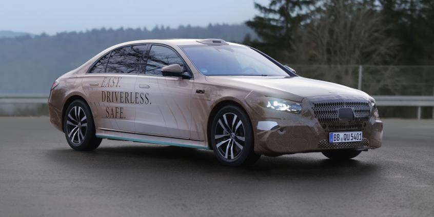 Klasa S bez kierowcy? Mercedes, Uber i NVIDIA chcą zbudować imperium robotaksówek