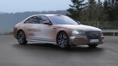 Klasa S bez kierowcy? Mercedes, Uber i NVIDIA chcą zbudować imperium robotaksówek