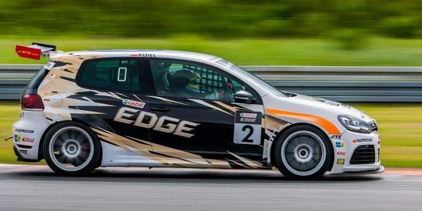 Mistrzowskie emocje w mistrzowskiej obsadzie, czyli wielki finał Volkswagen Castrol Cup 2014 na Torze Poznań