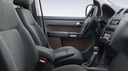 Przegląd rynku nowych samochodów: samochody z LPG za co najmniej 50 tys. zł