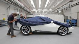 Lancia Stratos - nowy model - prawy bok