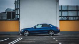 Mercedes C300h - hybrydowy diesel