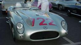 Dziennikarze narażali życie, by zmierzyć się z jego legendą - Mercedes SL