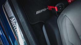 Mercedes C300h - hybrydowy diesel