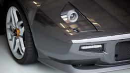 Lancia Stratos - nowy model - prawy przedni reflektor - wyłączony