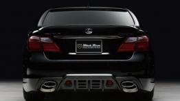 Lexus LS600h Wald International - tył - reflektory wyłączone