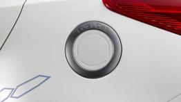 Hyundai ix35 Fuel Cell - wlew paliwa