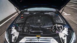 Mercedes C300h - hybrydowy diesel
