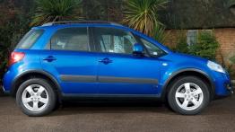 Suzuki SX4 FL - prawy bok