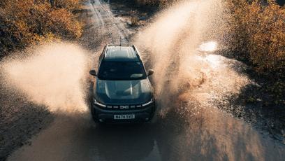 Suzuki Vitara 2026 vs Dacia Duster 4x4: Pojedynek małych SUV-ów. Jak napęd AllGrip radzi sobie w błocie?