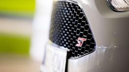 Ford Fiesta ST200 – tylko nie mów do mnie „mała”!