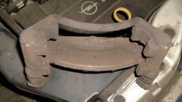 Opis techniczny Opel Agila