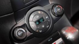 Ford Fiesta ST200 – tylko nie mów do mnie „mała”!