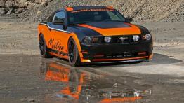 Ford Mustang GT - tuning Design-World - widok z przodu